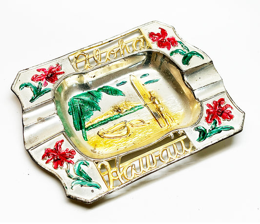 1950s Aloha Hawaii Surfing Souvenir Ashtray