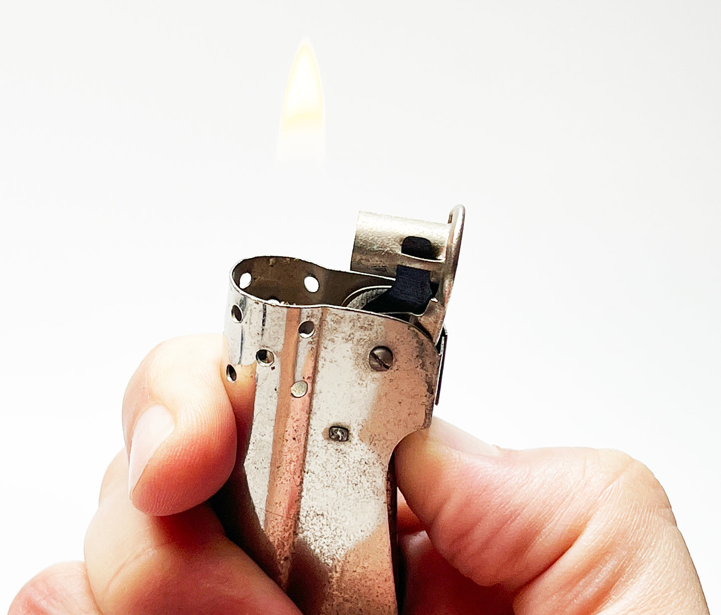 1950s Squeeze Style Mioj Lighter
