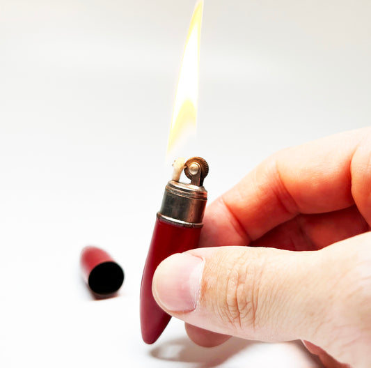 Working Red Enamel Lipstick Vintage 1940s Lighter