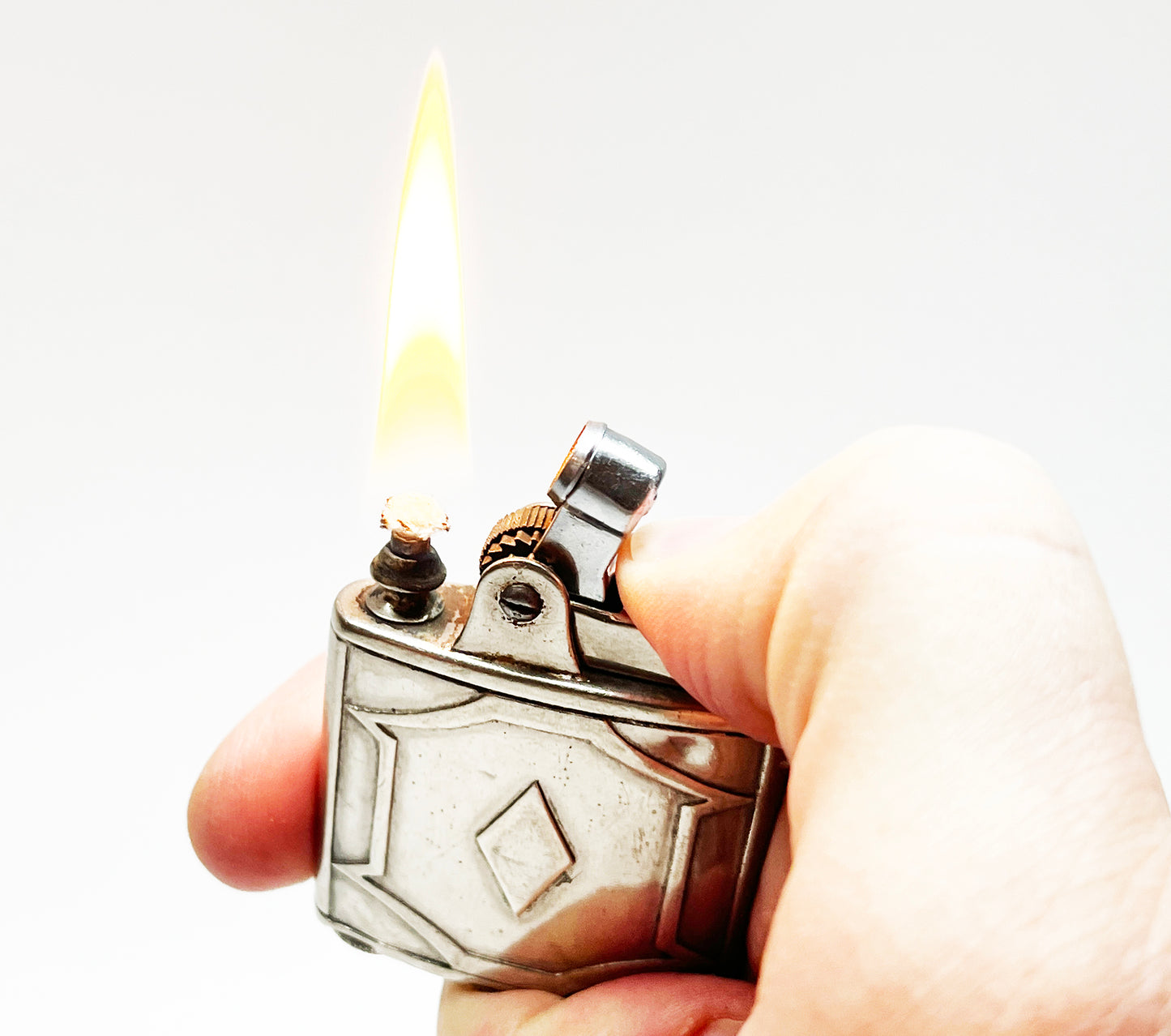 1930s Ronson De-Light Lighter