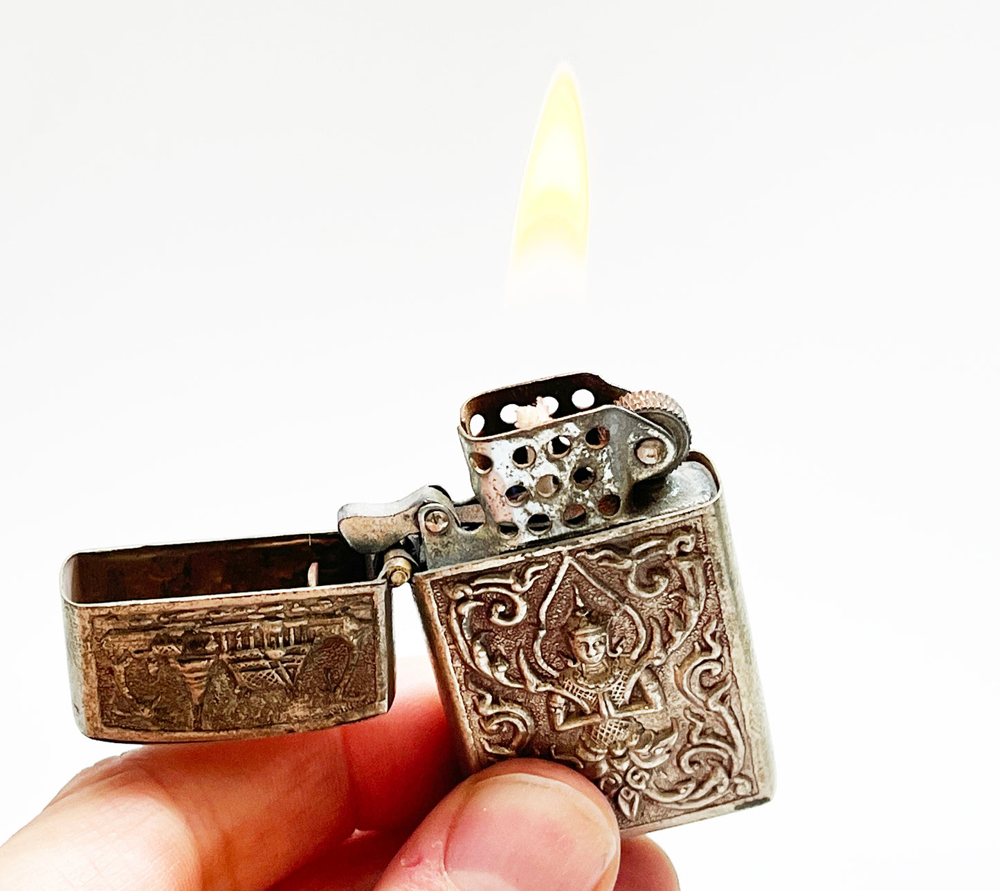 1950s Thailand / Siam Slim Style Vintage Lighter