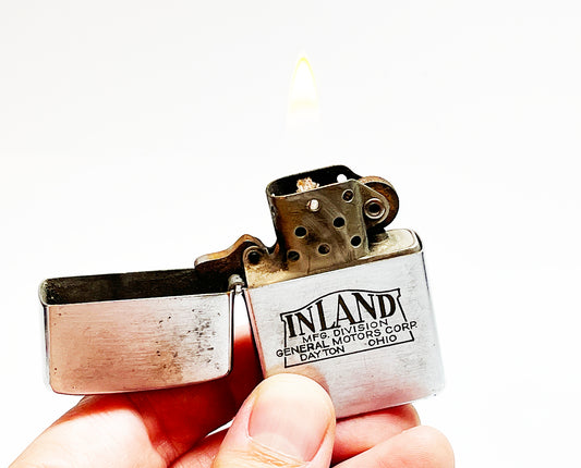 1947 - 1949 Zippo Three Barrel Hinge General Motors Advertising Lighter with Nickel Steel Insert