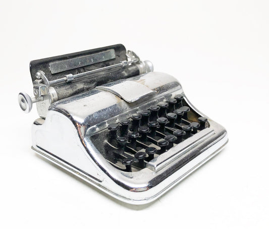 WORKING TYPEWRITER LIGHTER - Rare Vintage 1950's Figural Occupied Japan Table Type Writer Lighter