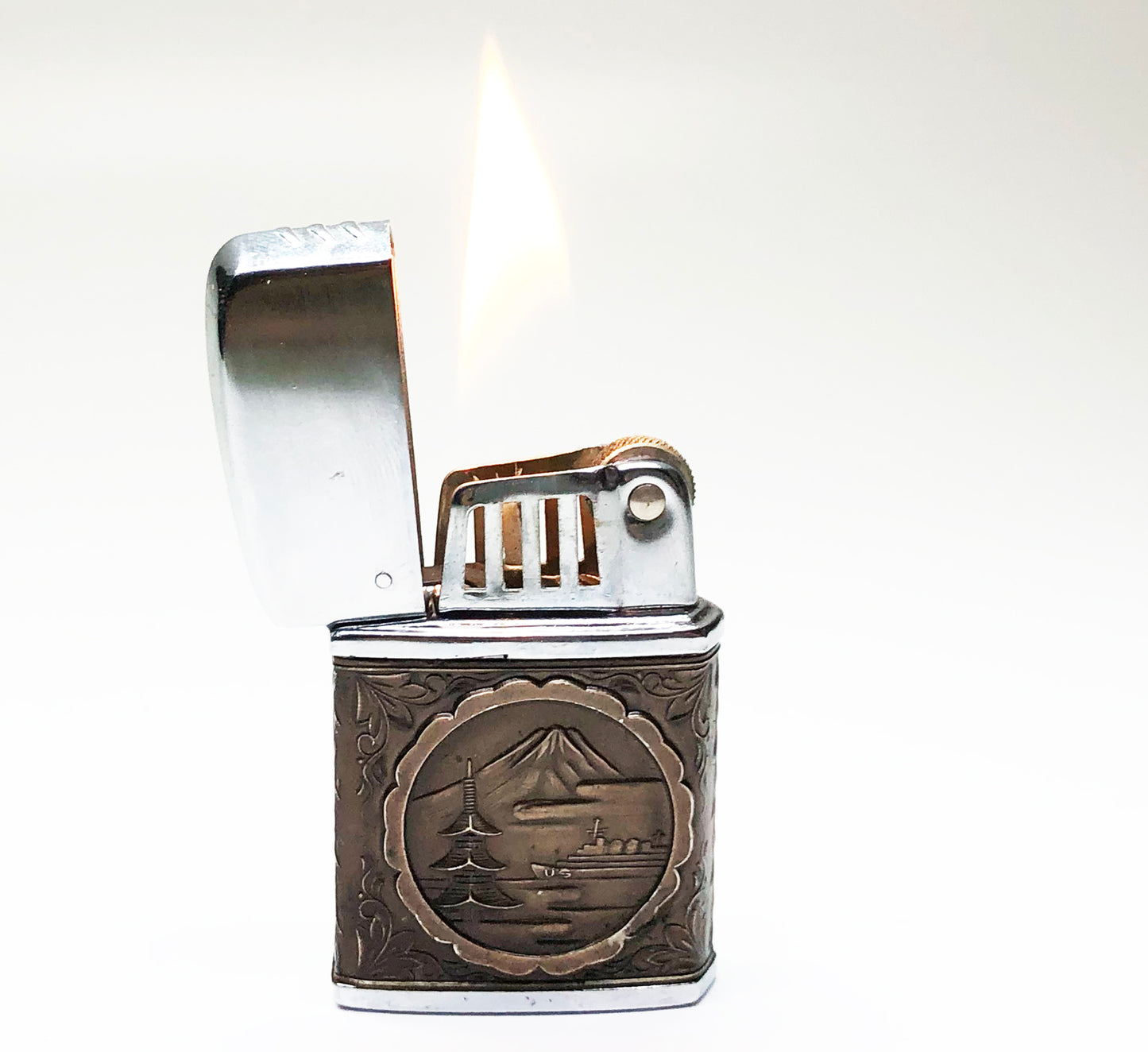 1950s Japanese Port Yokosuka Souvenir Lighter