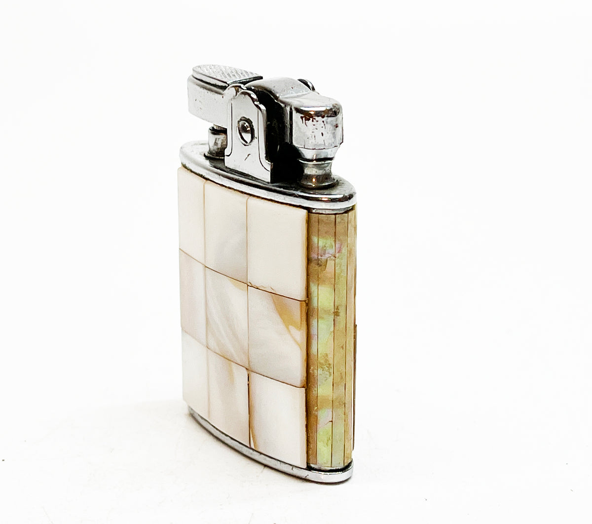 Working 1950s Atlantis Mother of Pearl Vintage Lighter