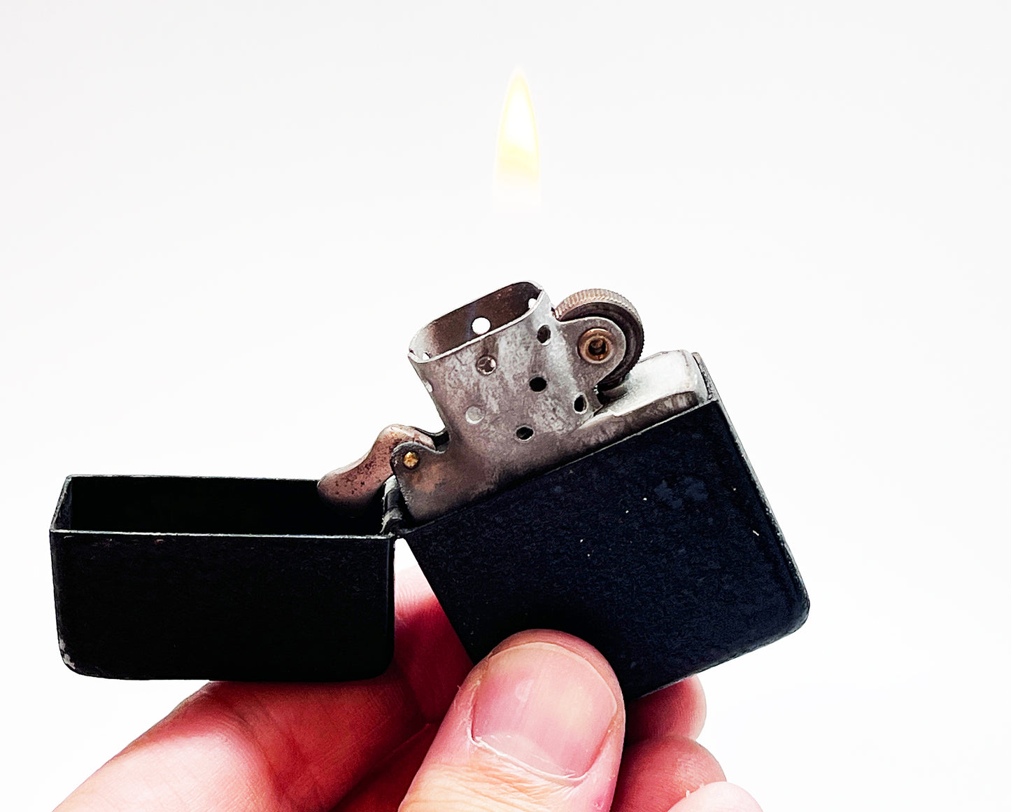 Rare 1943-1945 Black Crackle WWII Zippo with Original Box