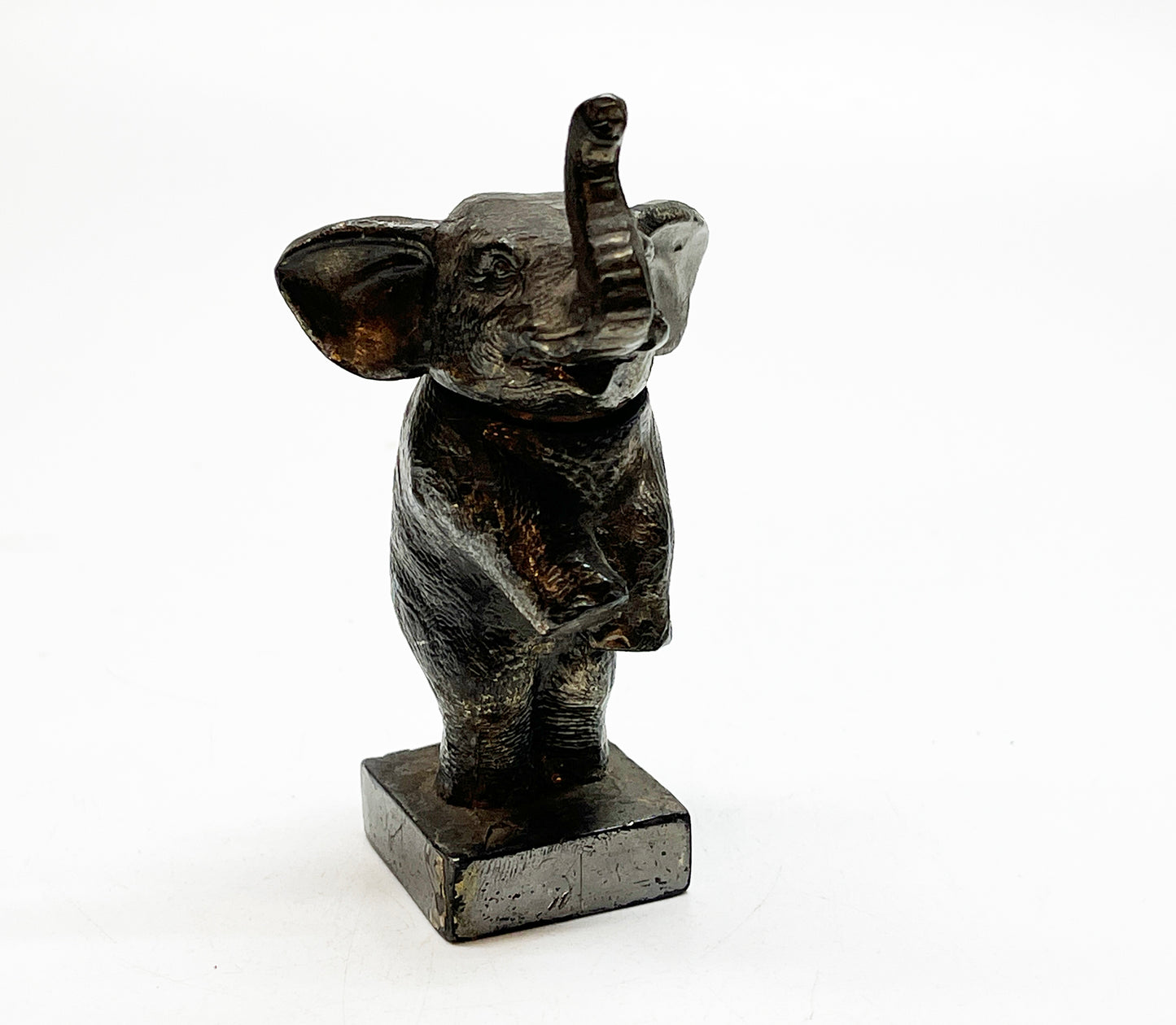1950s Elephant-Shaped Japanese Table Lighter