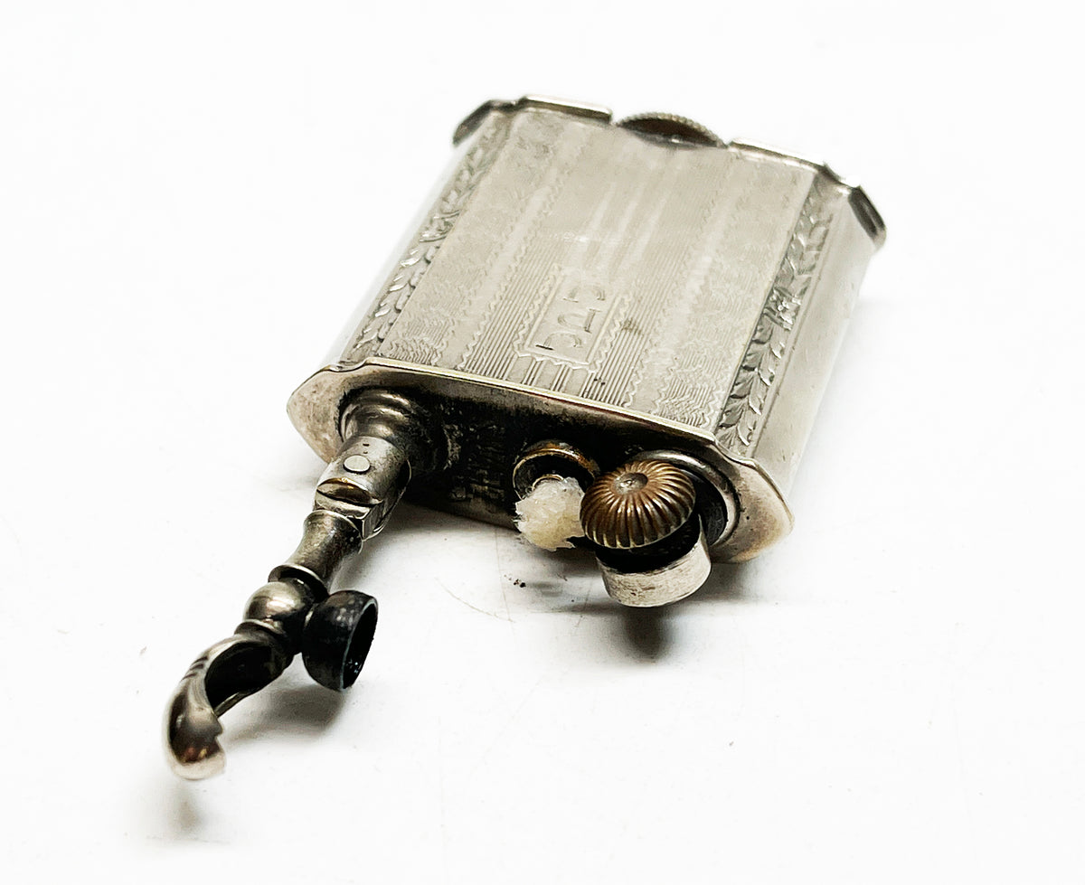 Working 1920s Vintage Evans Lift Arm Vintage Lighter
