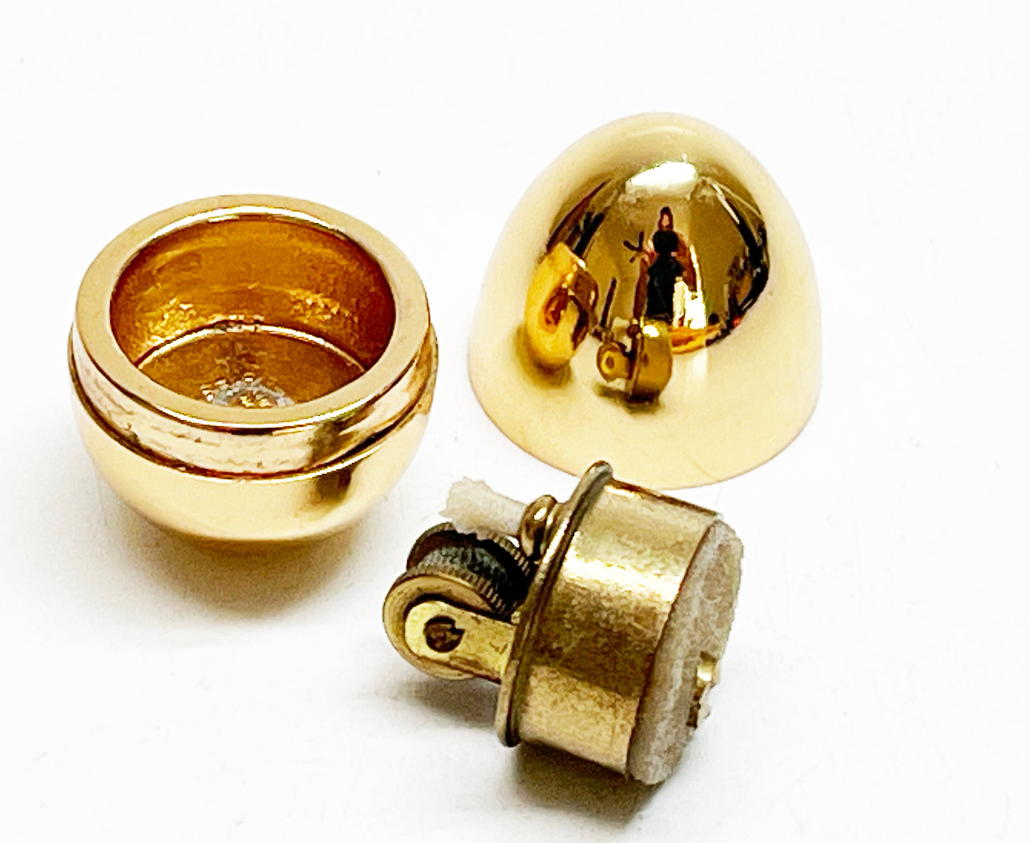 Working 1950s Golden Egg Mini Japanese Lighter