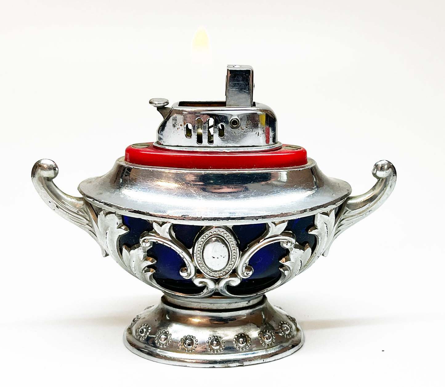 1950s Japanese Lantern Shaped Bakelite Figural Lighter