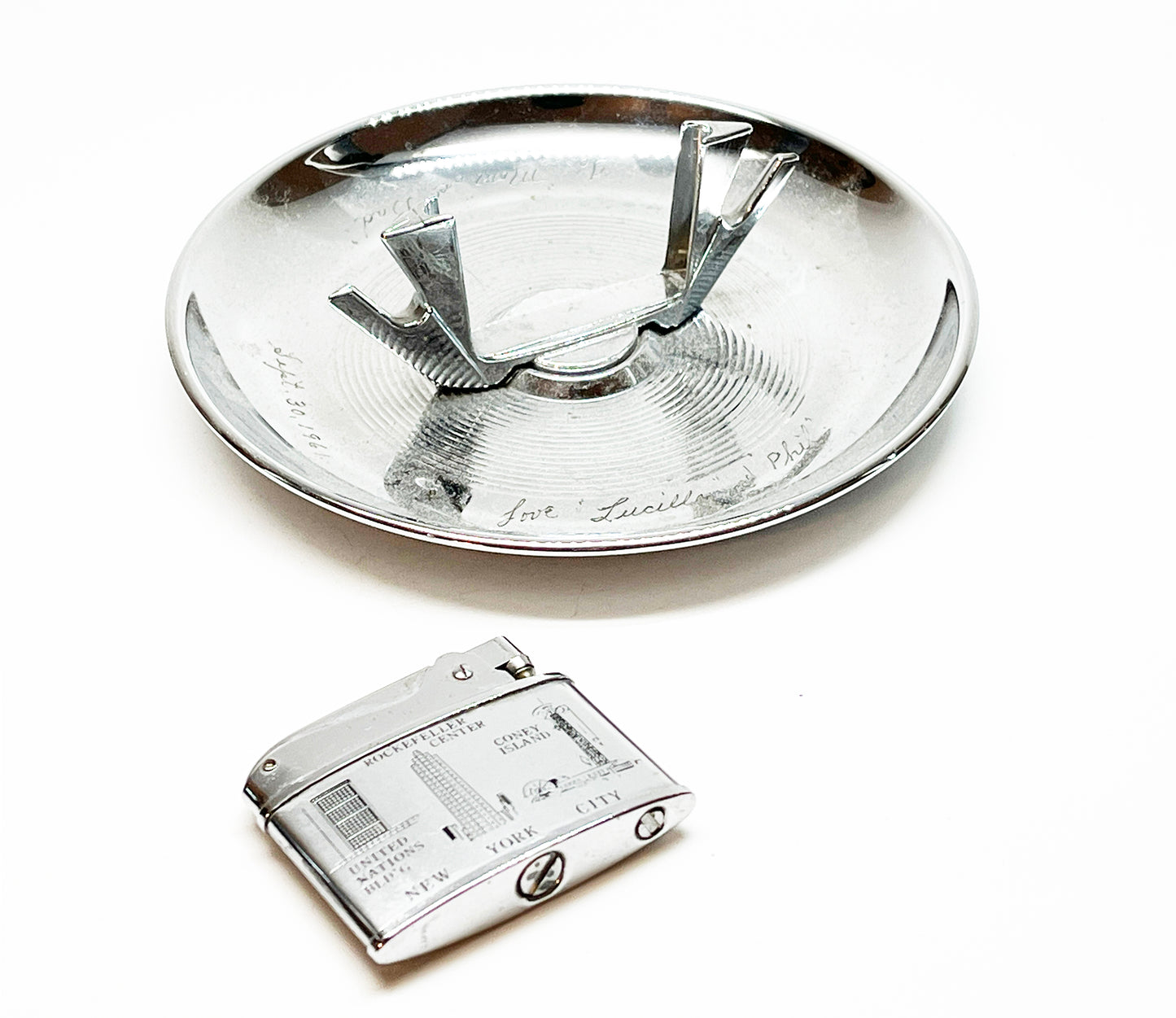 1960s Pincherette New York City Ashtray / Lighter Combination