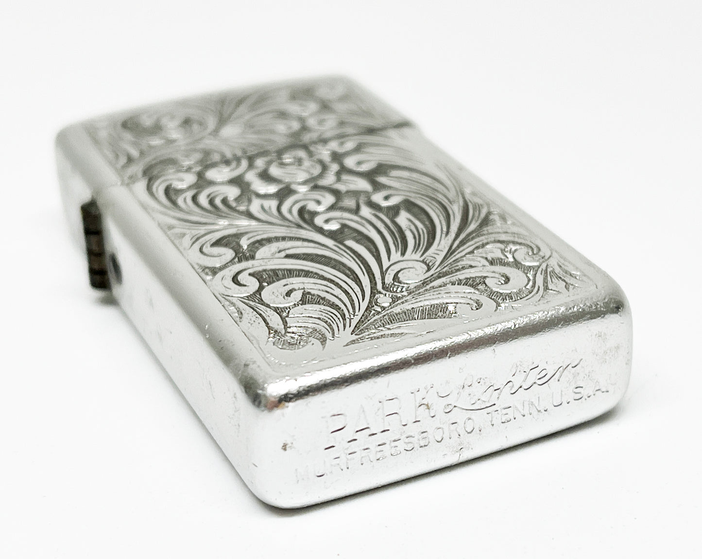 Working 1950s Floral Design Aluminum Park Slim Flip Top Lighter