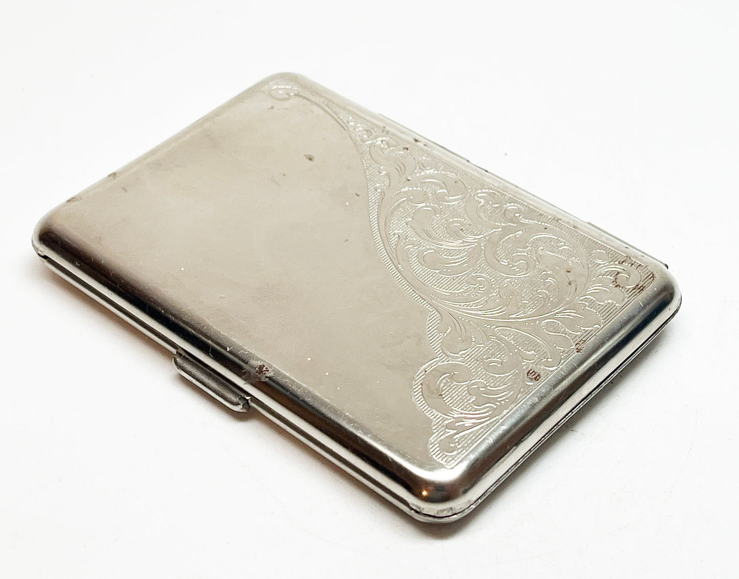 1950s Engraved Scrollwork Card / Cigarette Case
