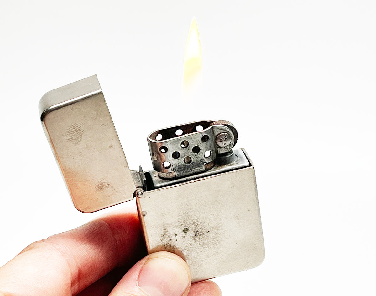 1940s Vintage Steel Case Unmarked Flip Top Lighter