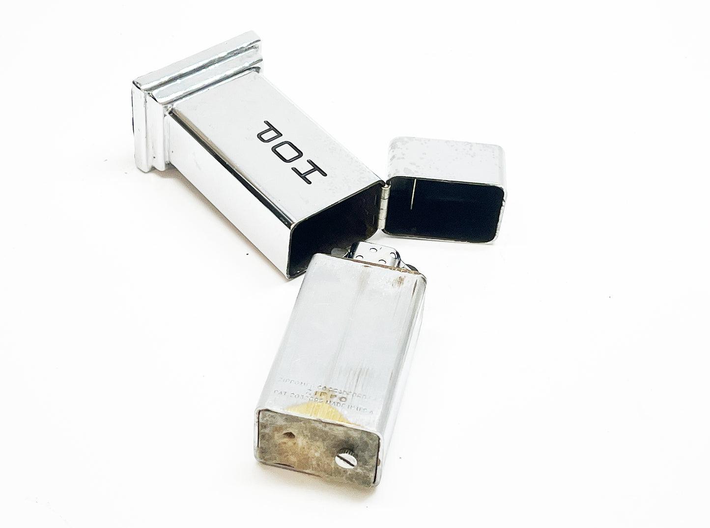 1947 - 1949 Zippo Barcroft Model 2 Table Lighter