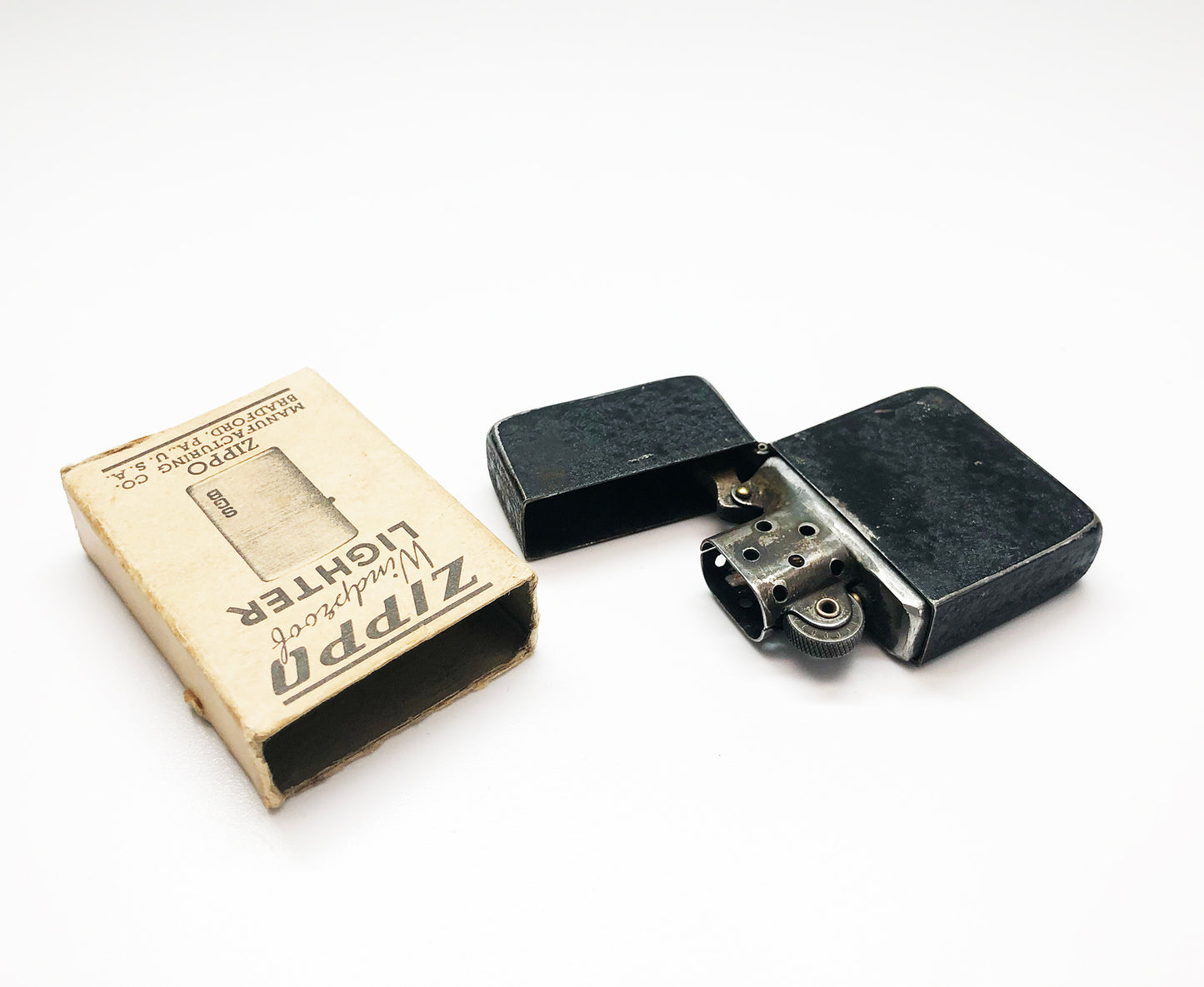 Rare 1943-1945 Black Crackle WWII Zippo with Original Box