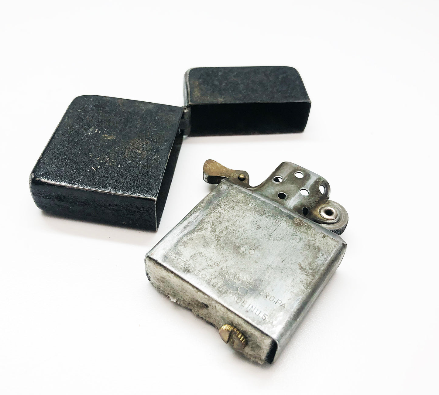 Rare 1943-1945 Black Crackle WWII Zippo with Original Box
