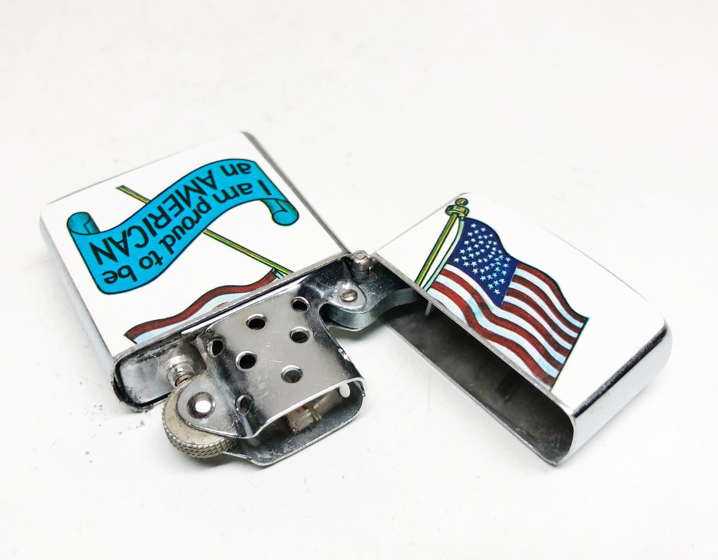 1960s USA Flag Lighter - Working Vintage Old Flip Top I am Proud To be an American Japanese Made Lighter
