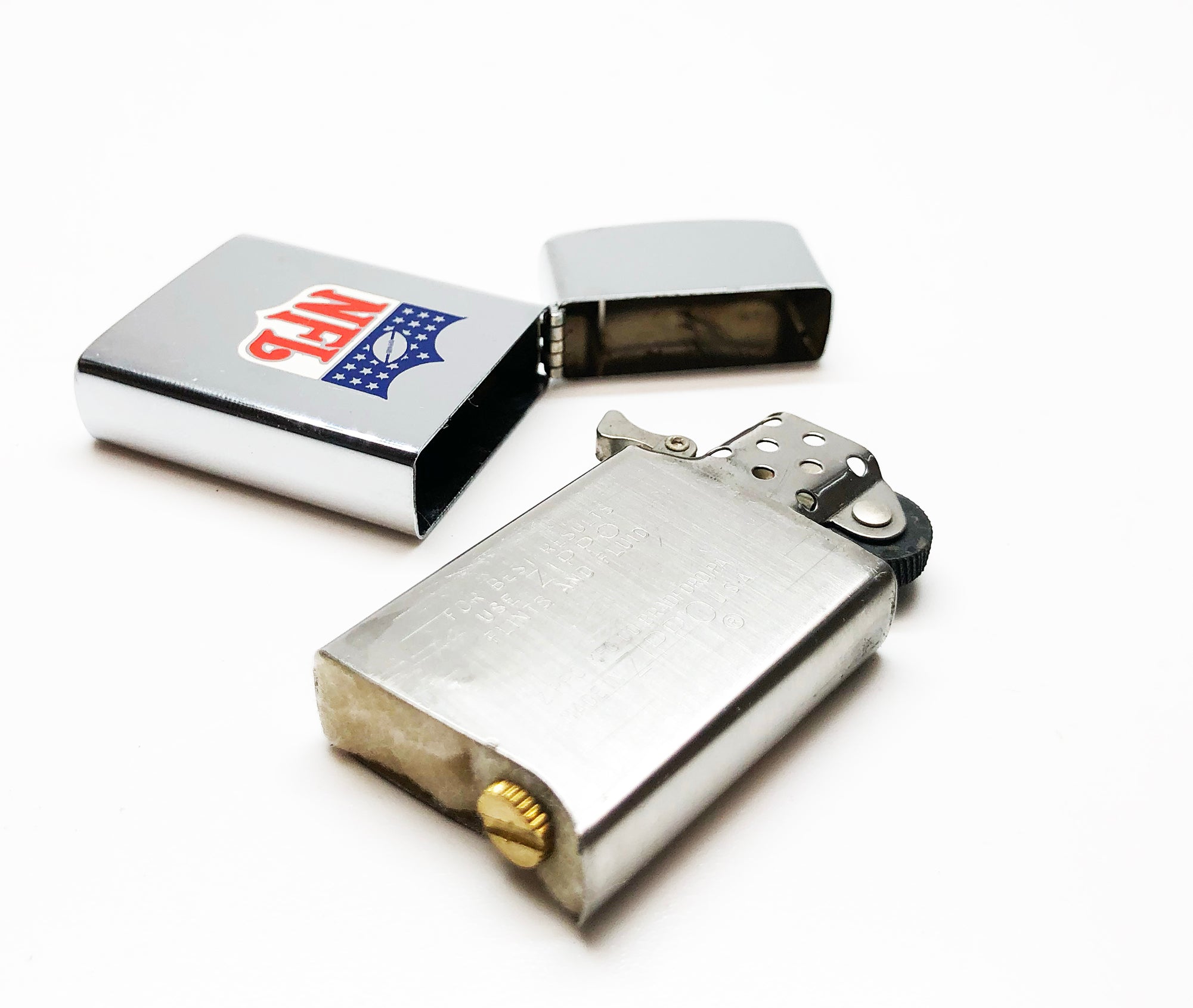 Briquet Zippo Slim Aids